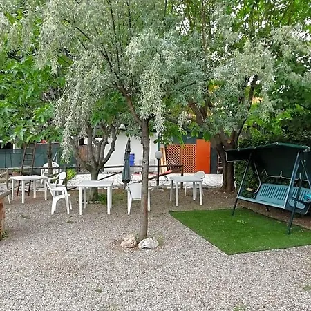 L'oasi Del Vulture Bed & Breakfast